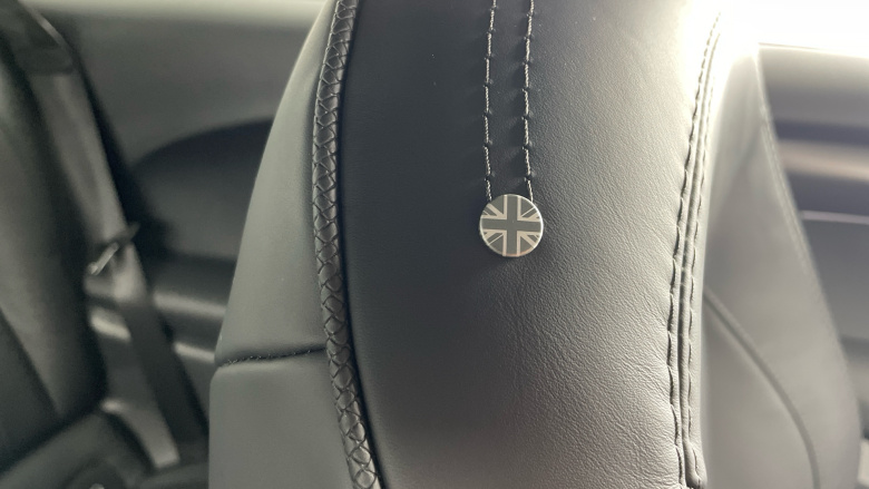 MINI Hatchback 2.0 Cooper S Exclusive 3dr Auto Petrol Hatchback